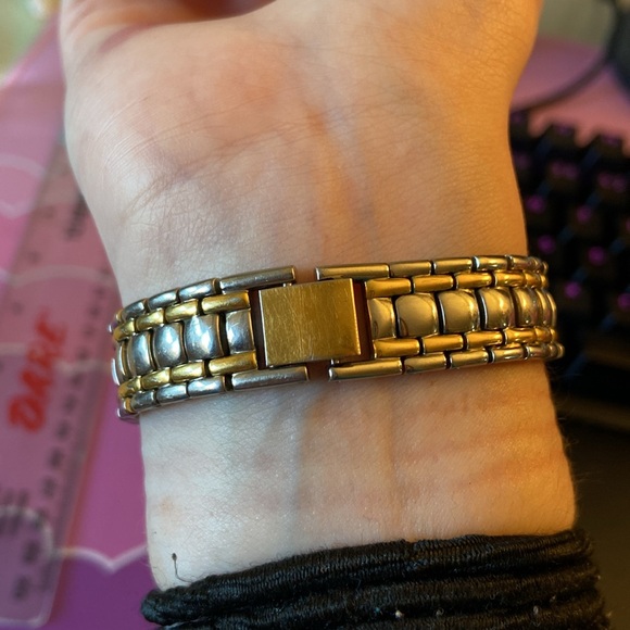 Pulsar watch 6.5 inches long battery works - Picture 5 of 6